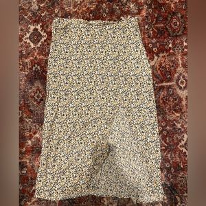 Abercrombie and Fitch Floral Skirt w/ slit